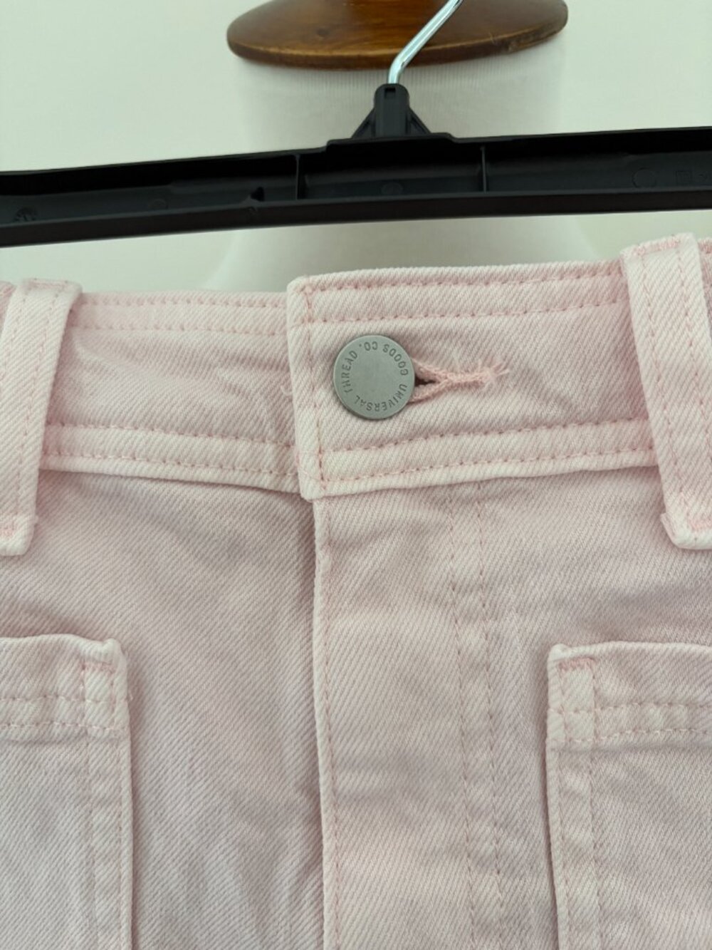 Universal Threads Sailor Shorts - Picture 2 of 4